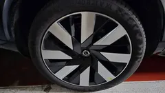 2024 Volvo XC90 T8 Ultimate Bright Hybrid — фото 19