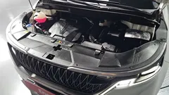 2023 Kia Carnival Gasoline 7-Seater Signature — фото 6