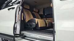 2023 Kia Carnival Gasoline 7-Seater Signature — фото 17