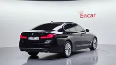2022 BMW 5-Series 520i Luxury — фото 2
