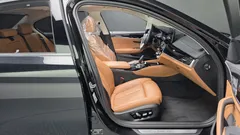 2022 BMW 5-Series 520i Luxury — фото 15