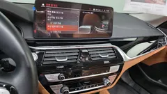 2022 BMW 5-Series 520i Luxury — фото 18