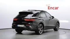 2023 Genesis GV70 3.5T Gasoline AWD — фото 2