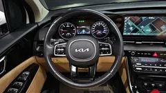 2022 Kia Carnival Diesel 9-Seater Noblesse — фото 12