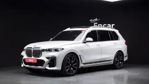 2022 BMW X7 xDrive 40i M Sport 6STR