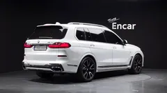 2022 BMW X7 xDrive 40i M Sport 6STR — фото 2