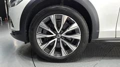 2021 Volvo V90 B5 Pro AWD, белый — фото 5