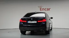 2023 BMW 5-Series 530i M Sport Package — фото 4