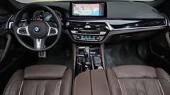 2023 BMW 5-Series 530i M Sport Package — фото 7