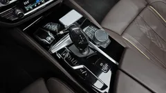 2023 BMW 5-Series 530i M Sport Package — фото 9