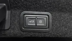 2023 Audi A6 45 TFSI Quattro Premium — фото 16