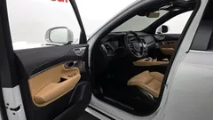 2023 Volvo XC90 B6 Ultimate Bright — фото 10