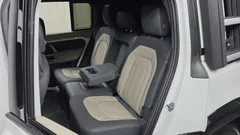 2022 Land Rover Defender 110 P300 X-Dynamic SE — фото 12