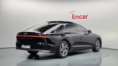 2023 Hyundai Grandeur Premium — фото 2