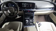 2023 Kia Carnival Gasoline 4-Seater Hi-Limousine — фото 7