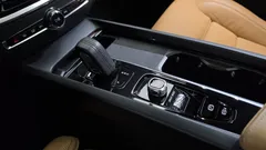 2021 Volvo V60 B5 Pro AWD, серо-серебристый — фото 9