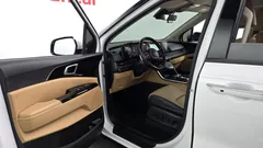 2022 Kia Carnival Diesel 9-Seater Noblesse — фото 10