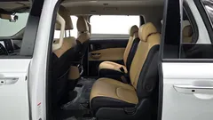 2022 Kia Carnival Diesel 9-Seater Noblesse — фото 16