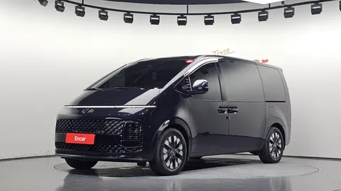 2023 Hyundai Staria L3.5 Lounge 9-Seater
