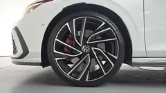 2022 Volkswagen Golf 2.0 GTI — фото 5
