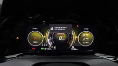 2022 Volkswagen Golf 2.0 GTI — фото 8