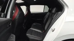 2022 Volkswagen Golf 2.0 GTI — фото 12