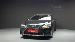 2022 Lexus LS 3.5 Luxury AWD — фото 3