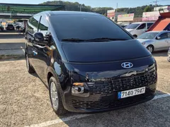 2023 Hyundai Staria Tourer 11-Seater — фото 11