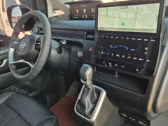 2023 Hyundai Staria Tourer 11-Seater — фото 20