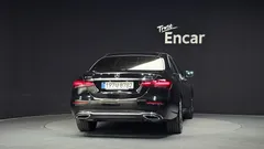 2022 Mercedes-Benz E-Class E350 4MATIC Avantgarde — фото 4