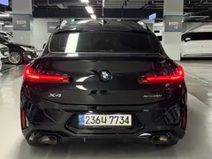 2023 BMW X4 xDrive20i M Sports Pro — фото 5