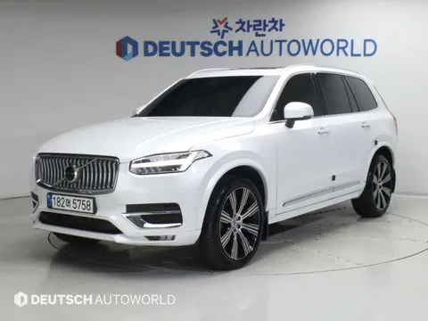 2023 Volvo XC90 B6 Ultimate Bright