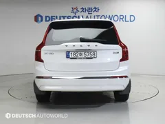 2023 Volvo XC90 B6 Ultimate Bright — фото 4