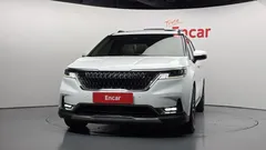 2023 Kia Carnival Diesel 7-Seater Signature — фото 3