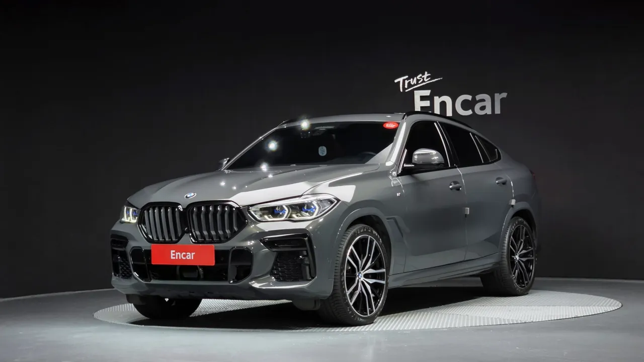 2022 BMW X6 xDrive40d M Sport Online Exclusive