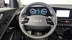 2022 Kia Niro Signature — фото 13