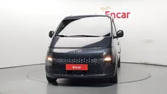 2022 Hyundai Staria Tourer 11-Seater — фото 3