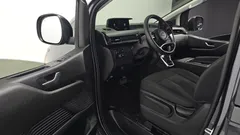 2022 Hyundai Staria Tourer 11-Seater — фото 11