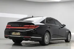 2022 Genesis G90 3.8 AWD, чёрный — фото 4