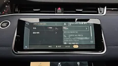 2021 Land Rover Range Rover Evoque P250 SE — фото 18