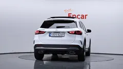 2023 Mercedes-Benz GLA-Class GLA250 4MATIC, белый — фото 4