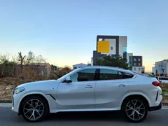 2022 BMW X6 xDrive40i M Sport — фото 3