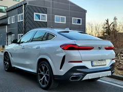 2022 BMW X6 xDrive40i M Sport — фото 4