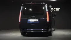 2024 Hyundai Staria L3.5 Lounge 7-Seater — фото 4