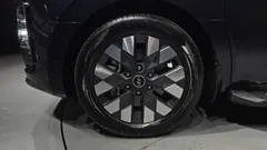 2024 Hyundai Staria L3.5 Lounge 7-Seater — фото 5