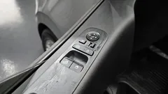 2022 Hyundai Staria Cargo 5-Seater — фото 13