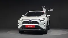 2022 Toyota RAV4 2.5 2WD Hybrid, белый — фото 3