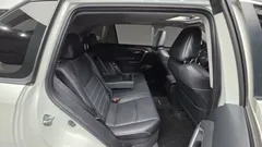 2022 Toyota RAV4 2.5 2WD Hybrid, белый — фото 18