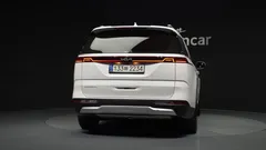 2023 Kia Carnival Diesel 9-Seater Prestige — фото 4