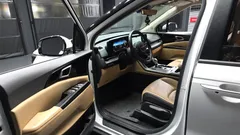 2023 Kia Carnival Diesel 9-Seater Prestige — фото 10